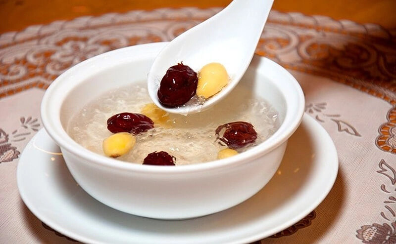 bị covid có nên ăn yến không
