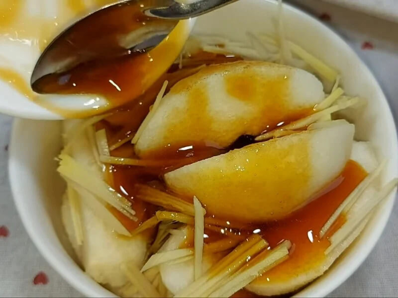 Yến chưng lê mật ong