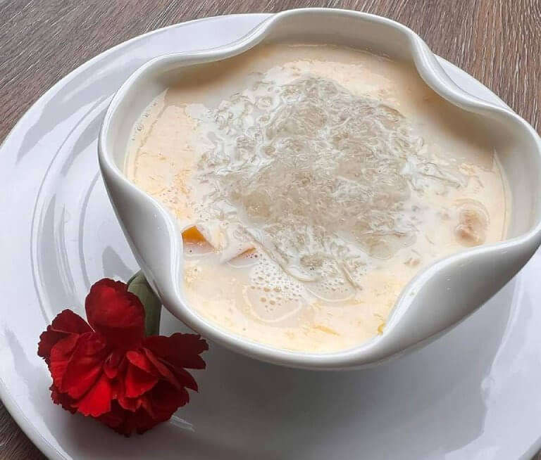 cách làm món yến sào chưng sữa tươi