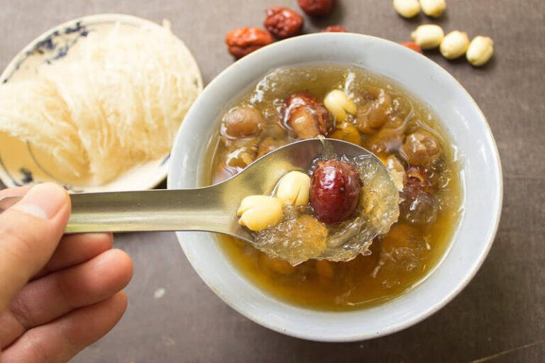 chè yến hạt sen táo đỏ