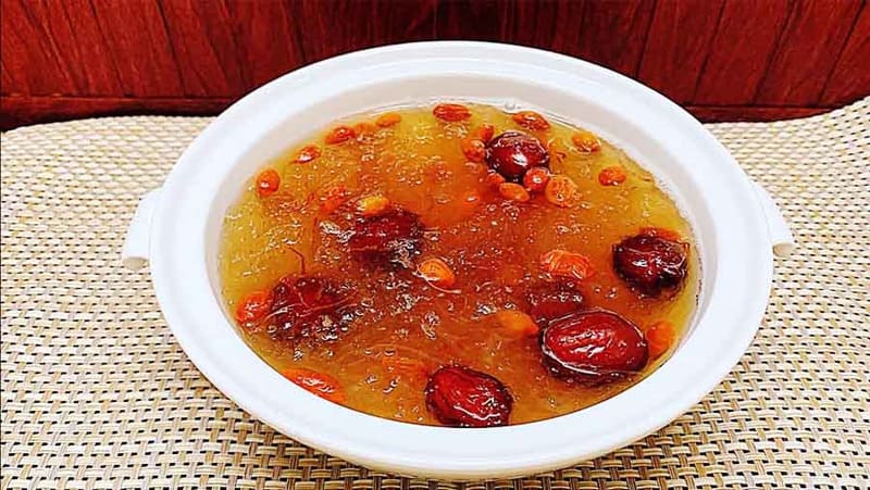 yến chưng táo đỏ kỷ tử